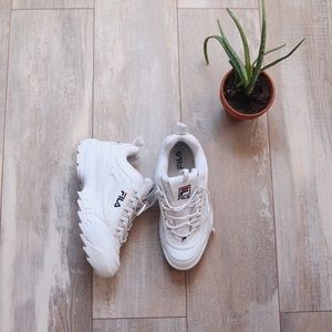 🚫SOLD🚫 Fila Disrupters